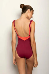 Saint Tropez maillot burdeos